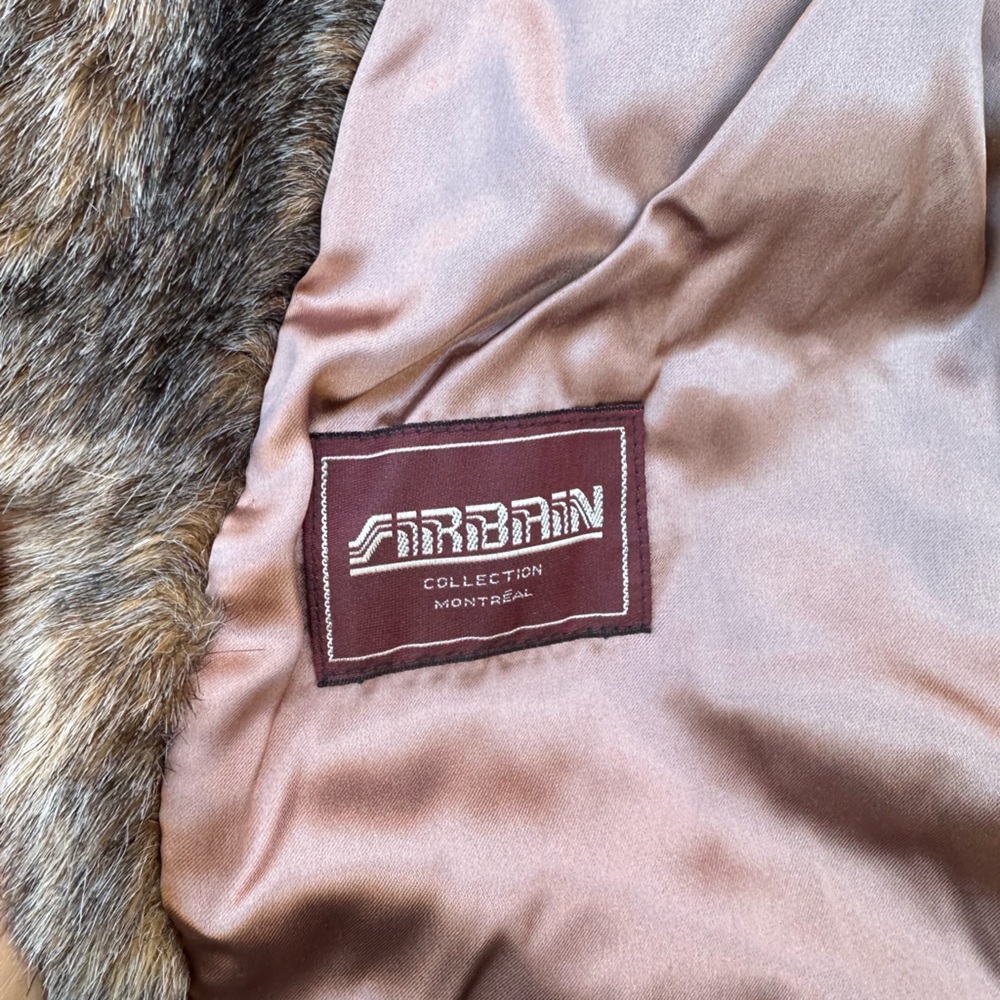 Fur coat - Picture 7 of 9